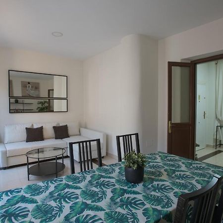 Apartamento Carreteria 73 Malaga Center Exterior foto