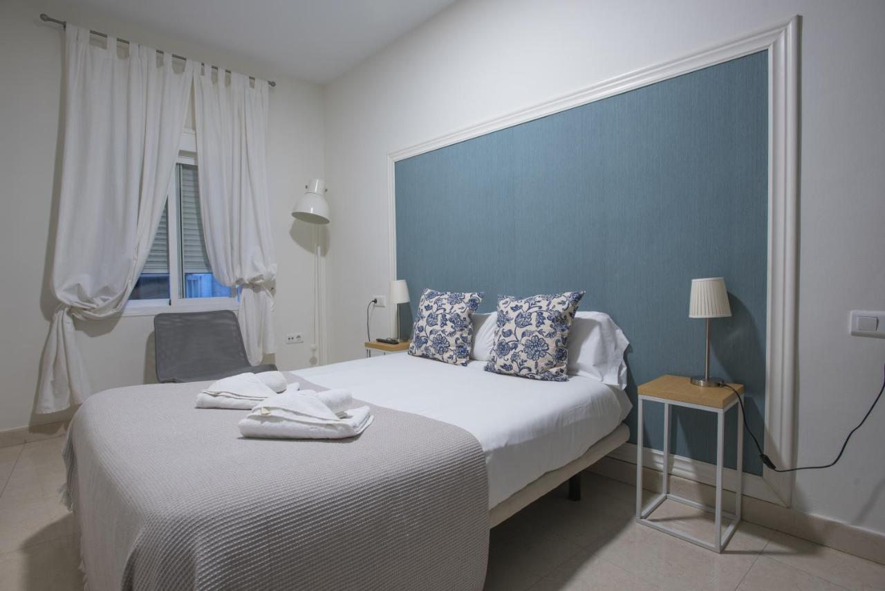 Apartamento Carreteria 73 Malaga Center Exterior foto