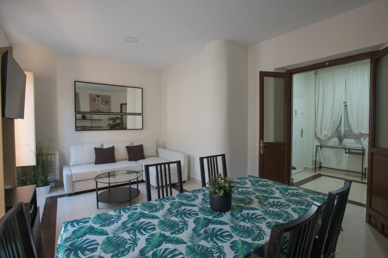 Apartamento Carreteria 73 Malaga Center Exterior foto